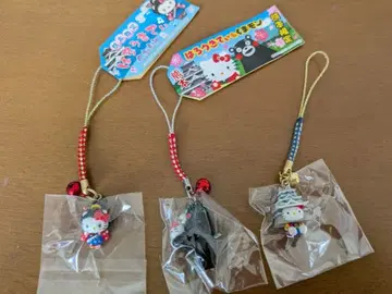 지역 한정 키티 쿠마몬 구마모토성 오테모얀 3개 세트 스트랩