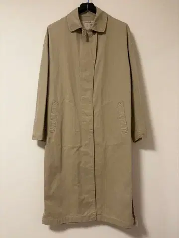 루카 블랑 스텐카라 코트