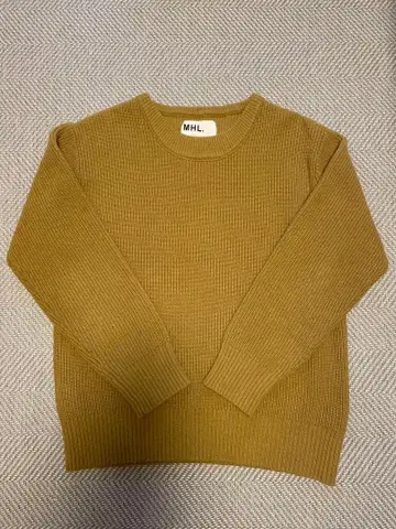 MHL. 남성용 카키 리브 니트 스웨터