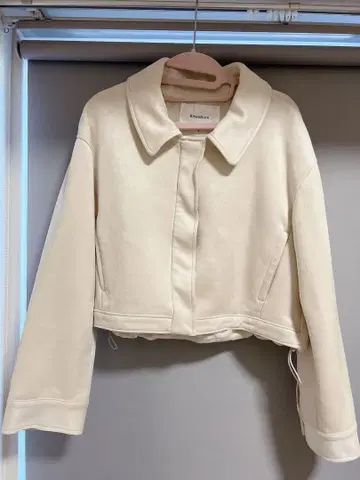 리랜드트루 숏 기장 자켓