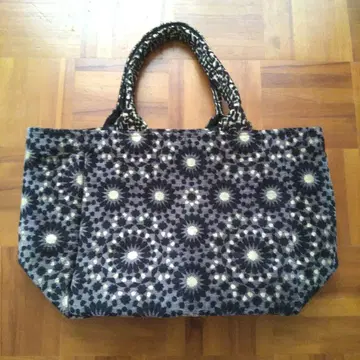 기하학 패턴 토트백 빈두