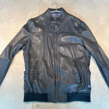 블랙 가죽 아우터 스탠드 카라