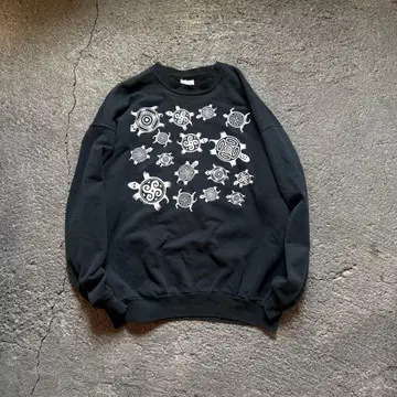 00's Tewa Tees print sweat
