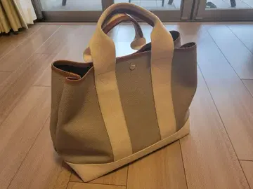 TOPKAPI 그레이지/생성 토트백 브라운 가죽 파이핑 칸막이 있음