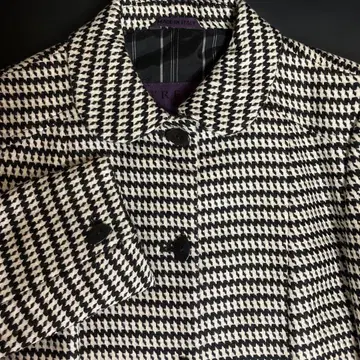 이탈리아제 레꼬빵 테일러드 자켓 화이트 블랙 하운드 투스 42