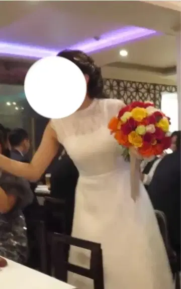 웨딩 드레스 슬리브리스