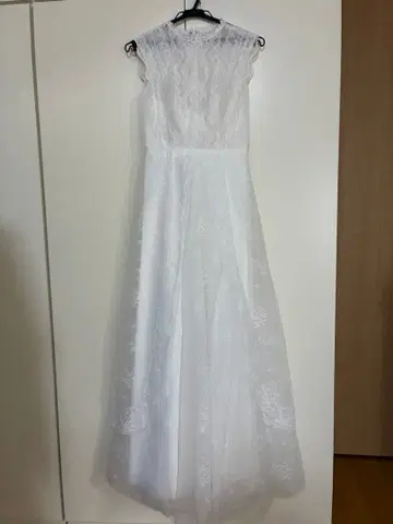 웨딩 드레스 슬리브리스