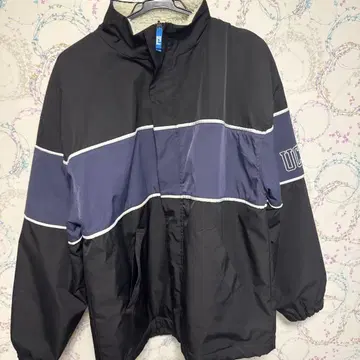 UCLA 나일론 자켓 블랙/네이비