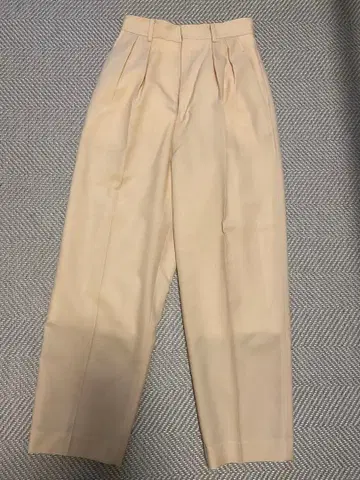 YLEVE 크림색 와이드 팬츠 사이즈 0