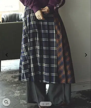 ROSE BUD PLEATED LONG SKIRT