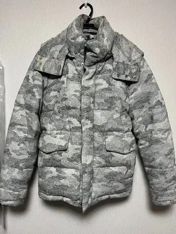 NOID 그레이 카모플라쥬 후드 부착 다운 자켓 사이즈 1