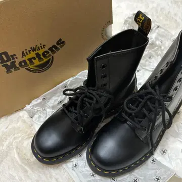 닥터 마틴 블랙 부츠 홀 부츠 24cm