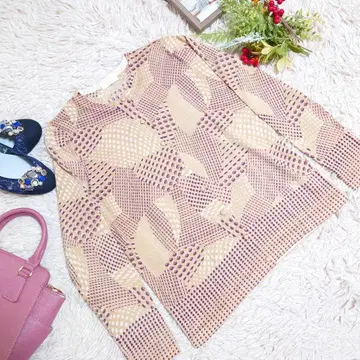 컨디션 최상 EL MIDAS 가디건 (M) 베이지/올 패턴