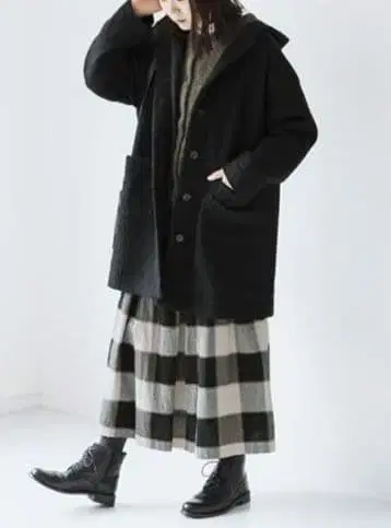 산밸리 SANVALLEY 블랙 후드 부착 코트