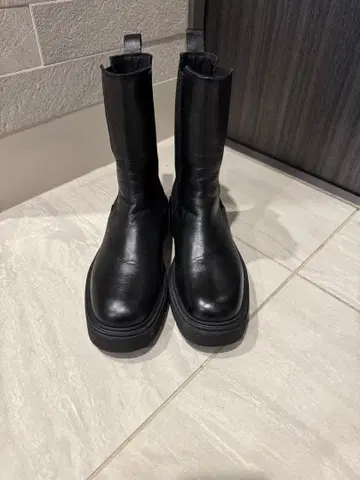 CORSO ROMA9 코르소 로마 노베 사이드 고어 부츠 37