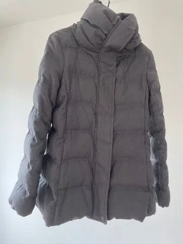 그레이 다운 자켓