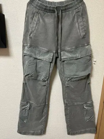 ENTIRE STUDIOS [ 엔타이어 스튜디오 ]