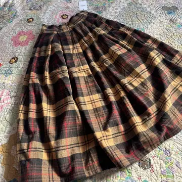 미사용 택 포함 Zootie 타탄 체크 울 스커트