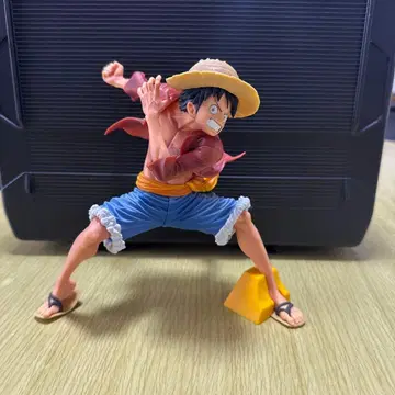 원피스 루피 피규어