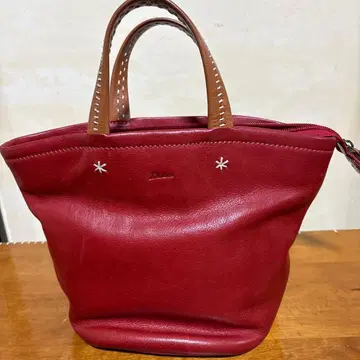 다코타 빨간색 가죽 핸드백 외 포켓 부착