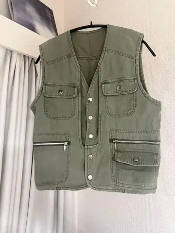 구제 의류 밀리터리 베스트