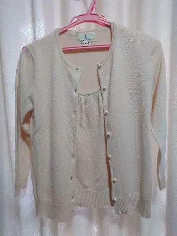 쿠미쿄쿠 - 베이지 가디건 반팔 상의 세트