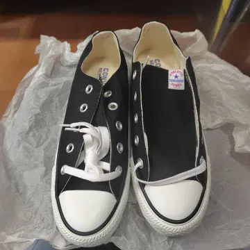 CONVERSE 블랙 로우컷 스니커즈