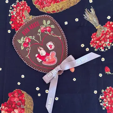 미사용 새상품 핑크하우스 토끼 자수 와펜