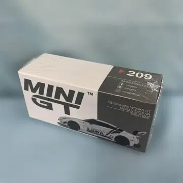 1/64 LB-Silhouette WORKS GT Nissan