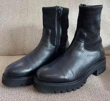 루카 그로시 플레이 피플 숏부츠 38