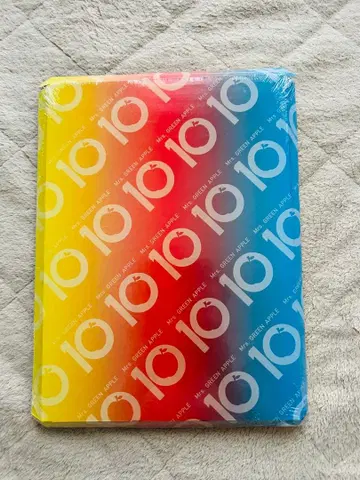 미세스 10 (초회 한정판 CD 1장 + DVD 1장) 스마트폰 숄더