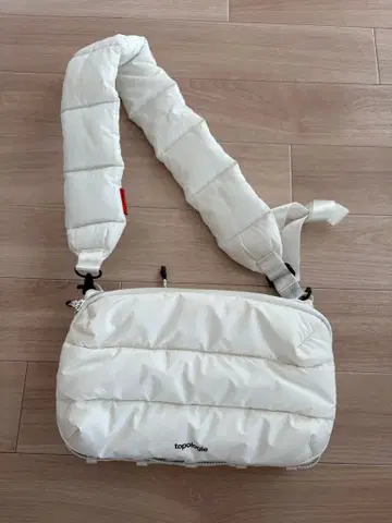 topologie 보틀 사코슈 라지 [스트랩 포함]