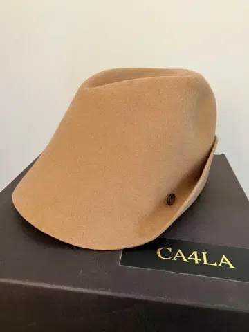 CA4LA 베이지 울 햇