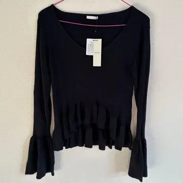 RESEXXY 리젝시 리브 니트 소매 플레어 블랙