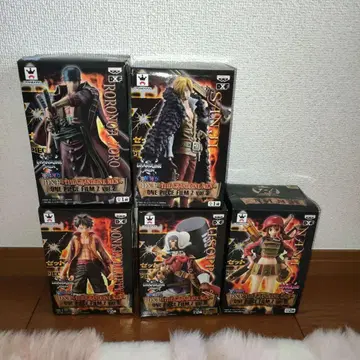 새상품 원피스 그랜드라인맨 FILMZ 루피 우솝 상디 조로 나미