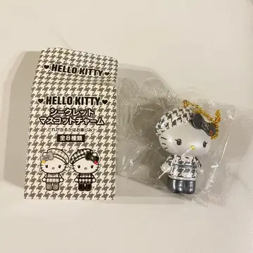 헬로키티 흑백 걸리시 쌍둥이 코디 디자인