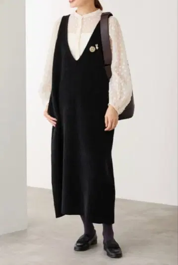 이에나 벨로아 니트 I라인 원피스 블랙