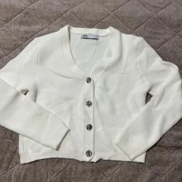 ZARA 화이트 가디건 S