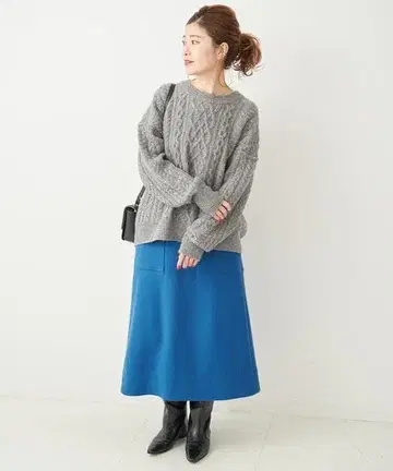 스픽앤스팬 비버 멜톤 트라페즈 스커트