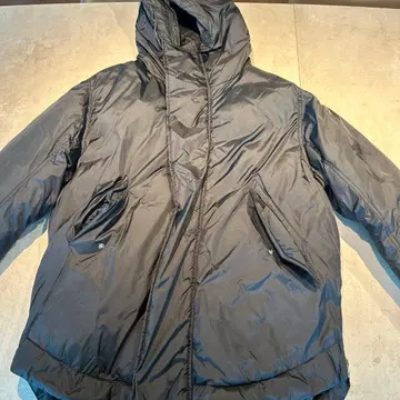 ETRO 후드 부착 다운 자켓 곰 프린트