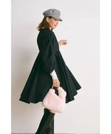 CELFORD (셀포드) 후쿠레 자카드 볼륨 원피스 블랙