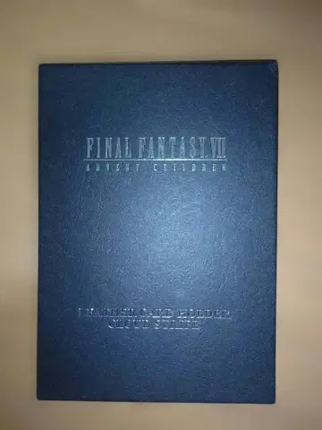 [ 가죽 카드 홀더 ] FF VII의 클라우드 스트라이프 디자인