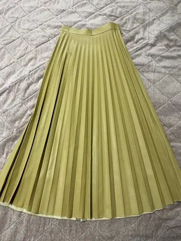 DOUDOU 가죽 느낌 플리츠 스커트