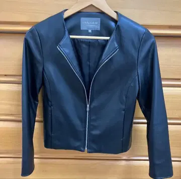 새상품급 UNITED ARROWS 노카라 가죽 자켓 블랙 36