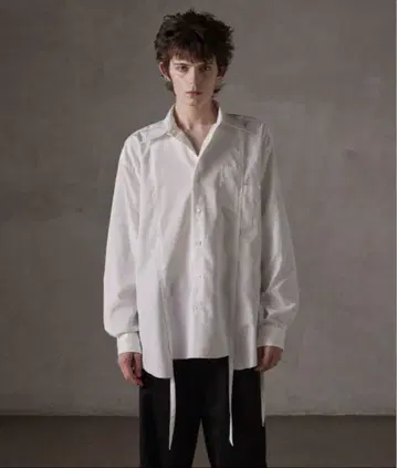 [ 완판템 재판매 없음 ] GRANCY 도킹 셔츠 L