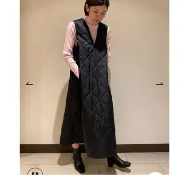 어도어 니트 검 띠어리 럭스 투모로우랜드 이에나