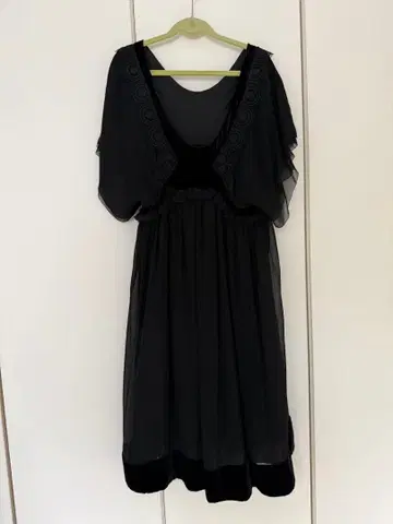 TSUMORI CHISATO 실크 원피스