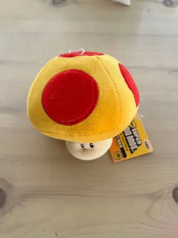 거대 버섯 미니 봉제 인형 택 포함입니다.