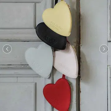 Lovely Mini Heart Pouch 앨리슨 브라운