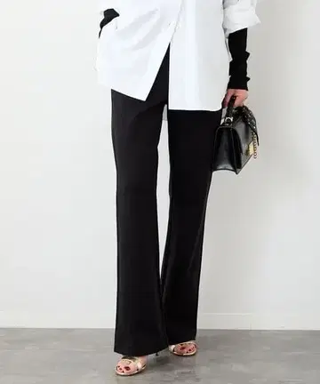 두번째 클래스 이번 시즌 Director 팬츠 36